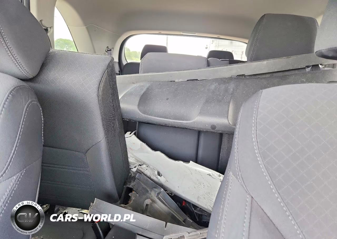 2019 Kia Sorento Lx VIN:5XYPG4A31KG596601 - 10