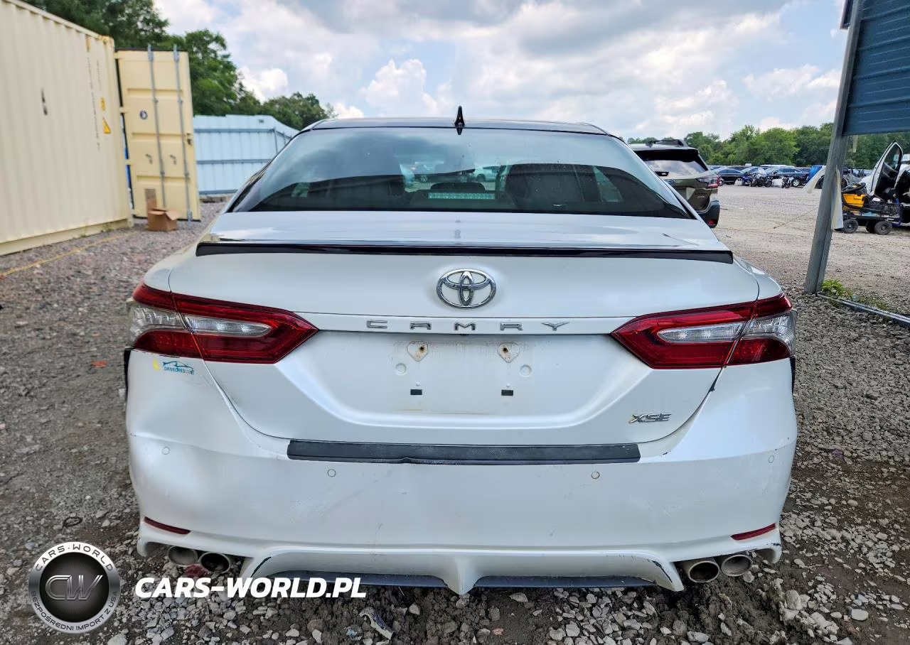 2018 Toyota Camry Xse VIN:4T1B61HK1JU126859 - 6