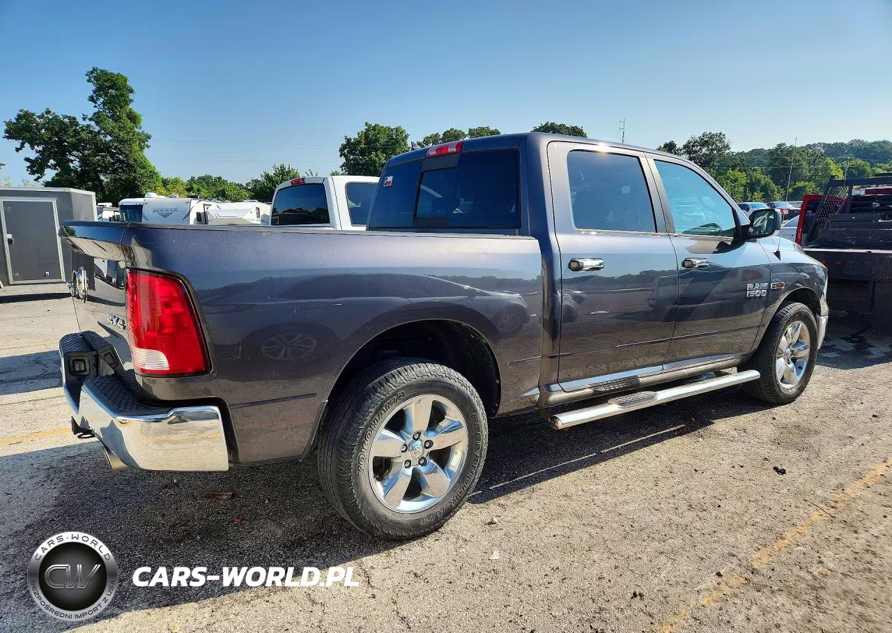 2015 Ram 1500 Slt VIN:1C6RR7LMXFS562819 - 3