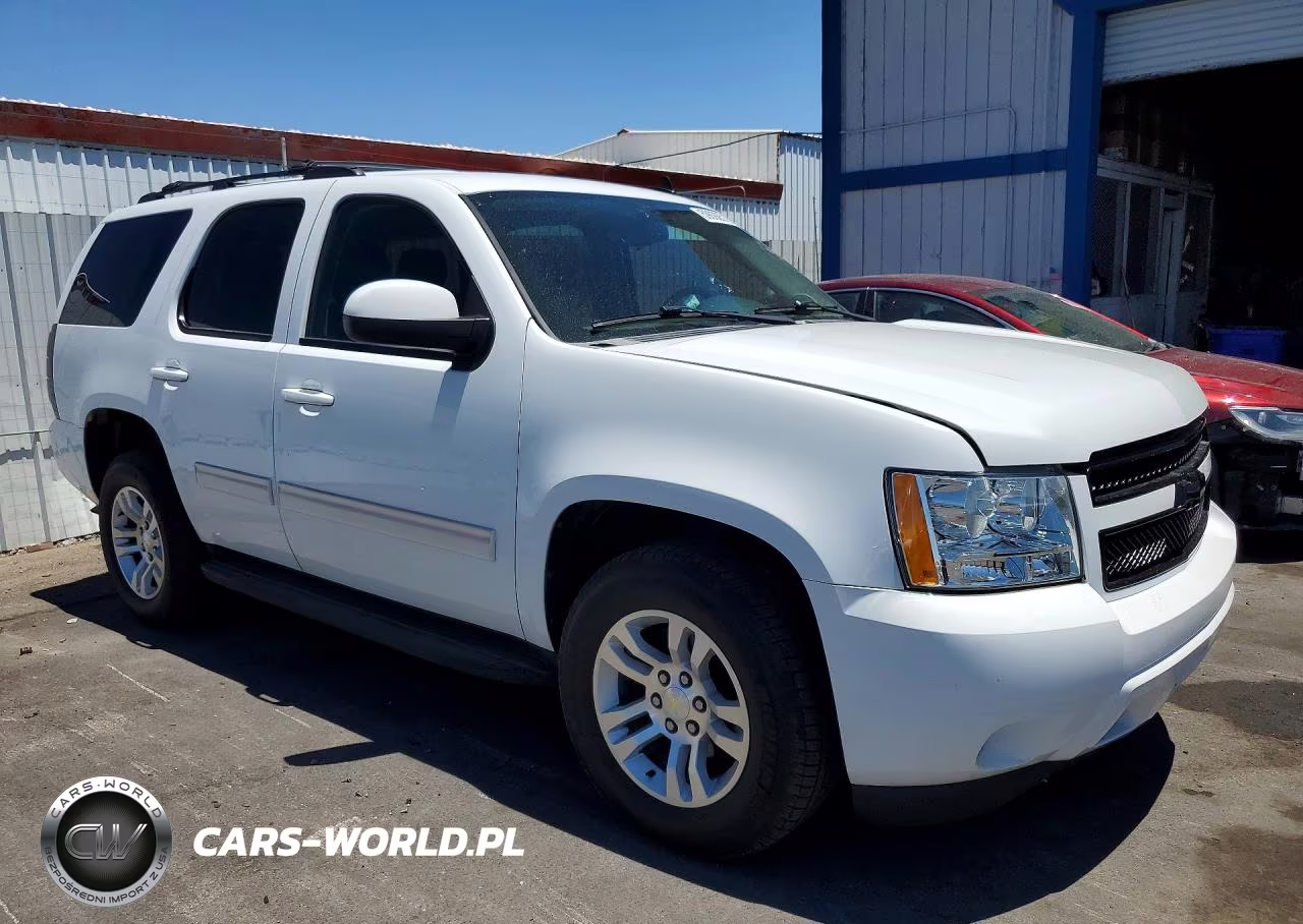 2011 Chevrolet Tahoe C1500 Lt VIN:1GNSCBE08BR168365 - 4