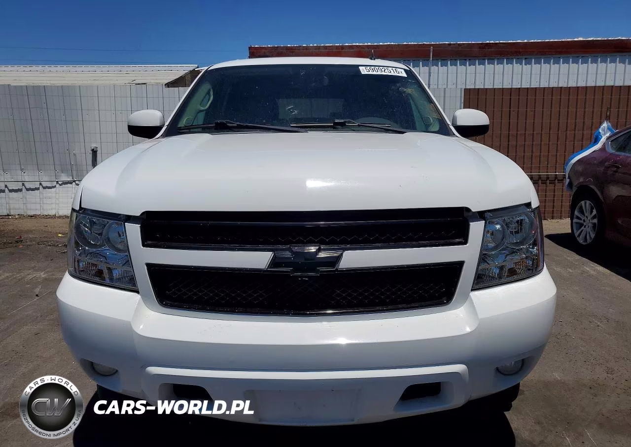 2011 Chevrolet Tahoe C1500 Lt VIN:1GNSCBE08BR168365 - 5
