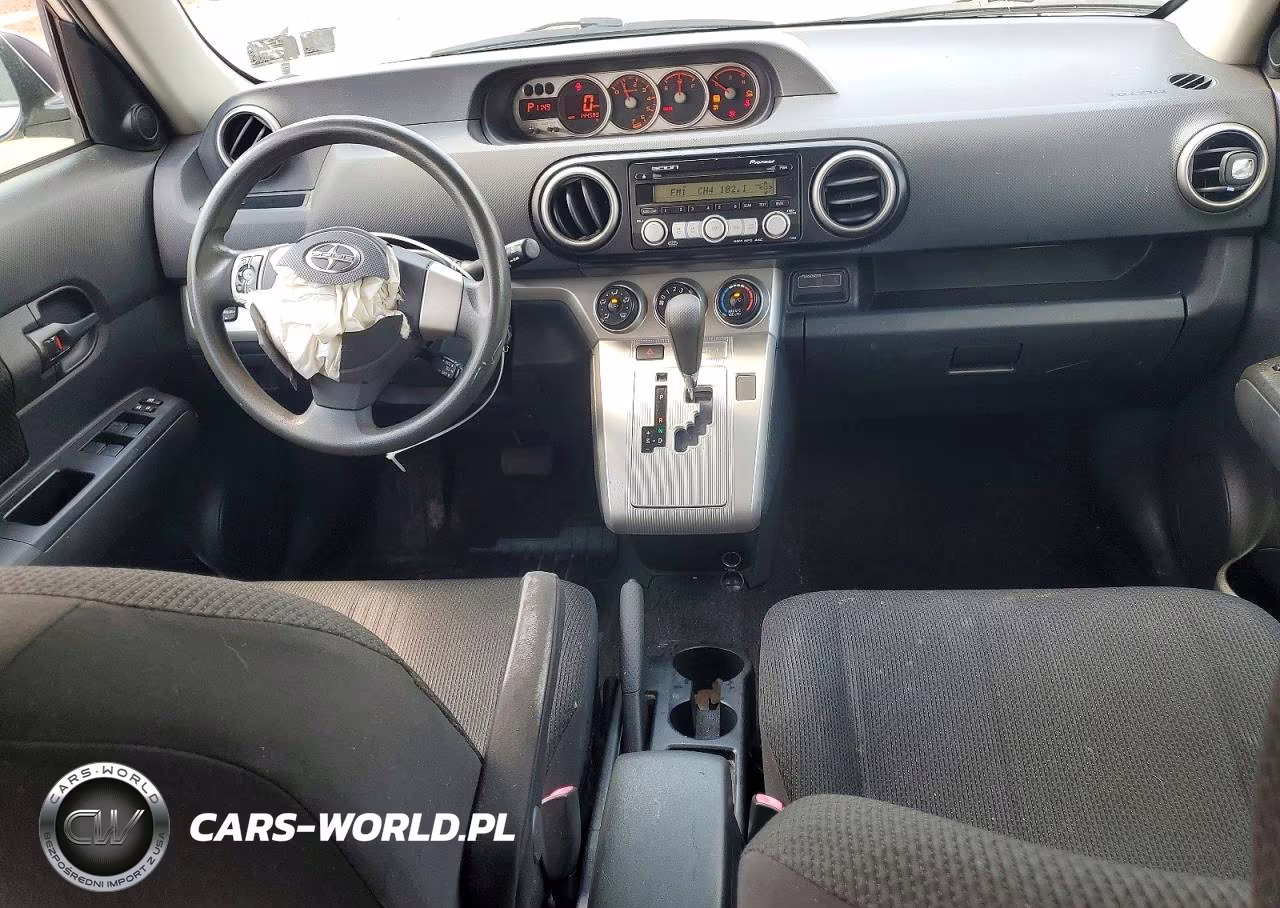 2008 Toyota Scion Xb VIN:JTLKE50E381049755 - 8