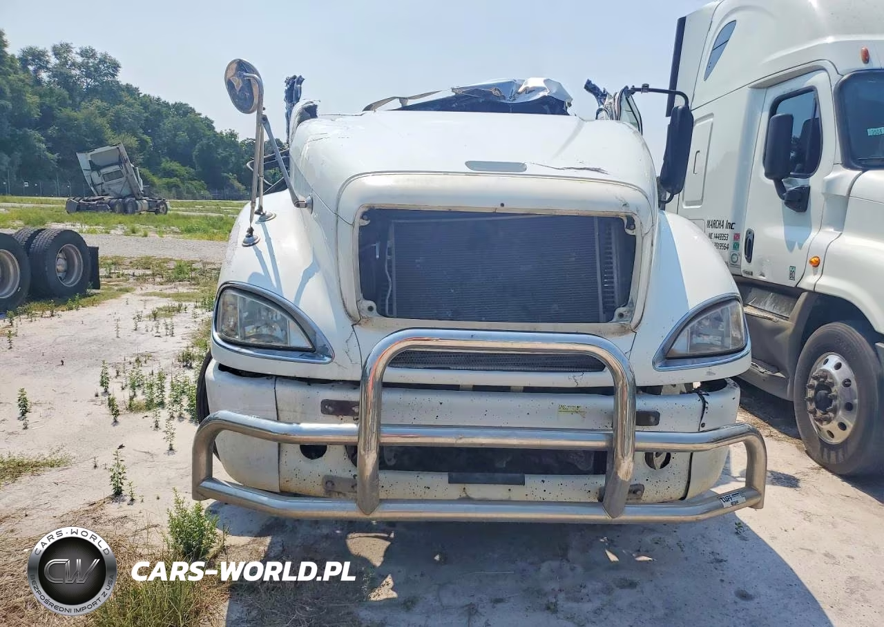2015 Freightliner Columbia Semi Truck VIN:3ALXA7006FDGK5238 - 5