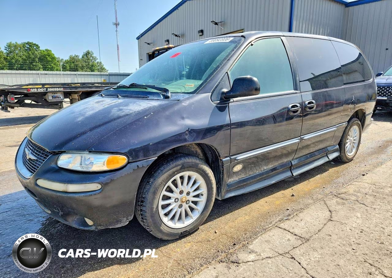 2000 Chrysler Town & Country Lx