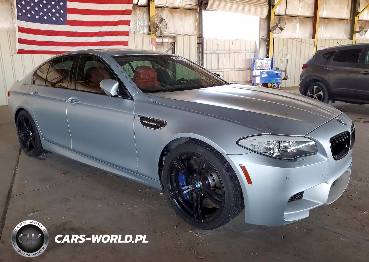 2013 BMW M5 VIN:WBSFV9C51DC773824 - 4