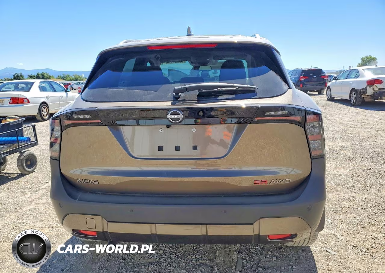 2025 Nissan Kicks Sr VIN:3N8AP6DB4SL368870 - 6