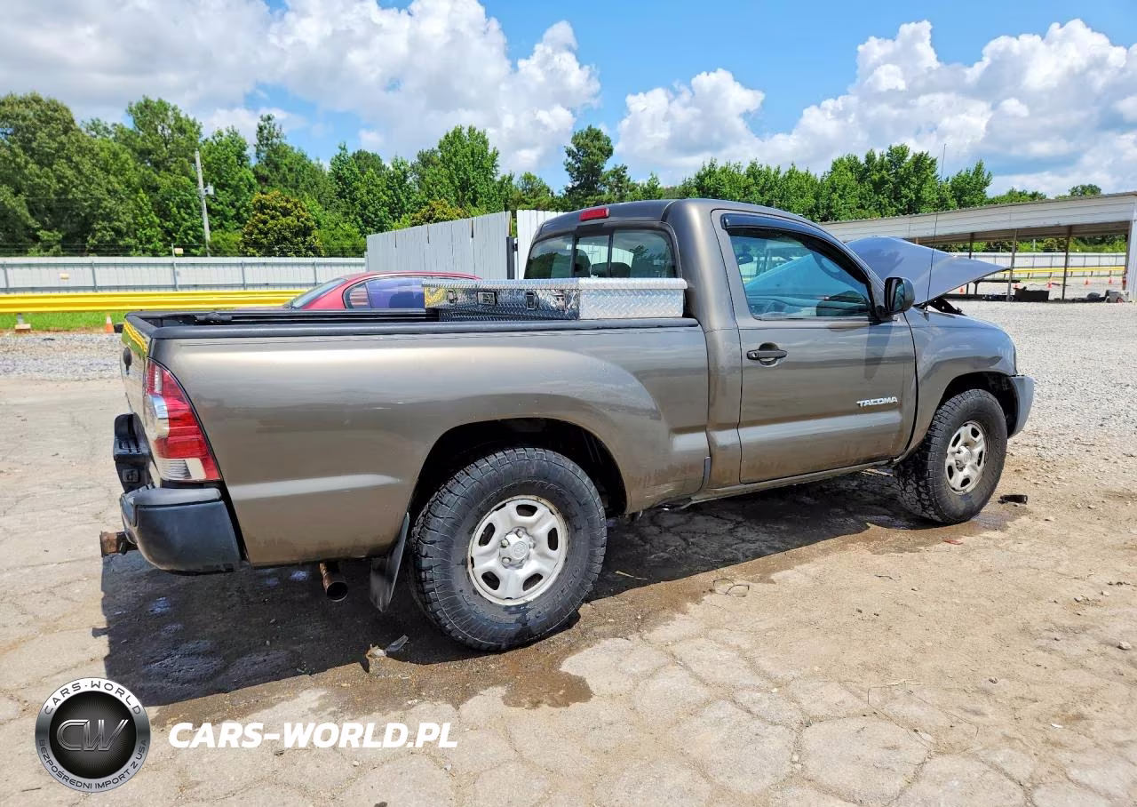 2010 Toyota Tacoma Base VIN:5TENX4CN5AZ677207 - 3