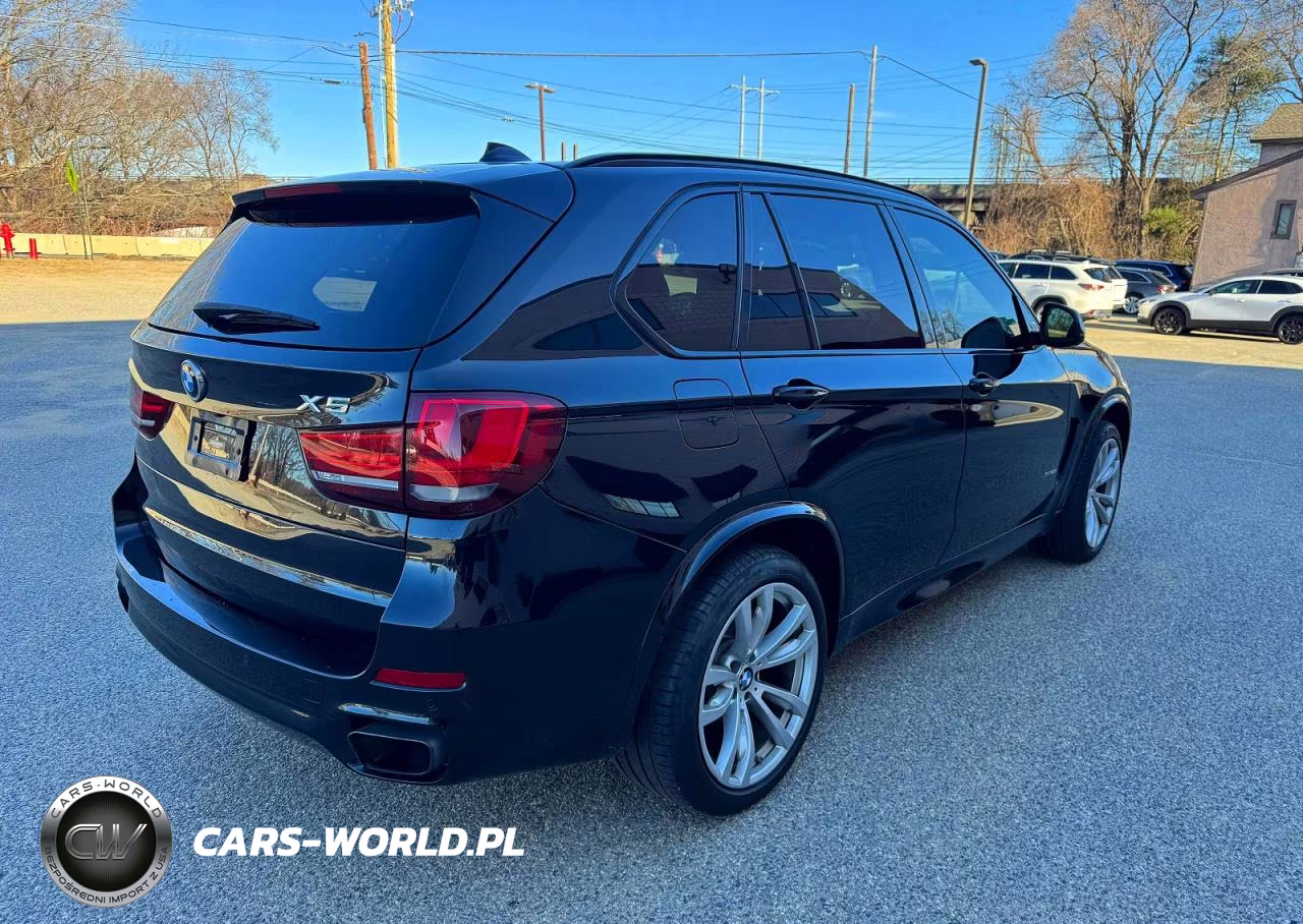 2018 BMW X5 xDrive50I VIN:5UXKR6C55J0U15260 - 4