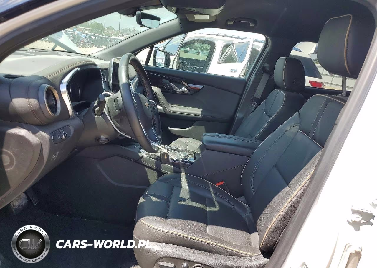 2025 Chevrolet Blazer Premier VIN:3GNKBLRSXSS105334 - 7