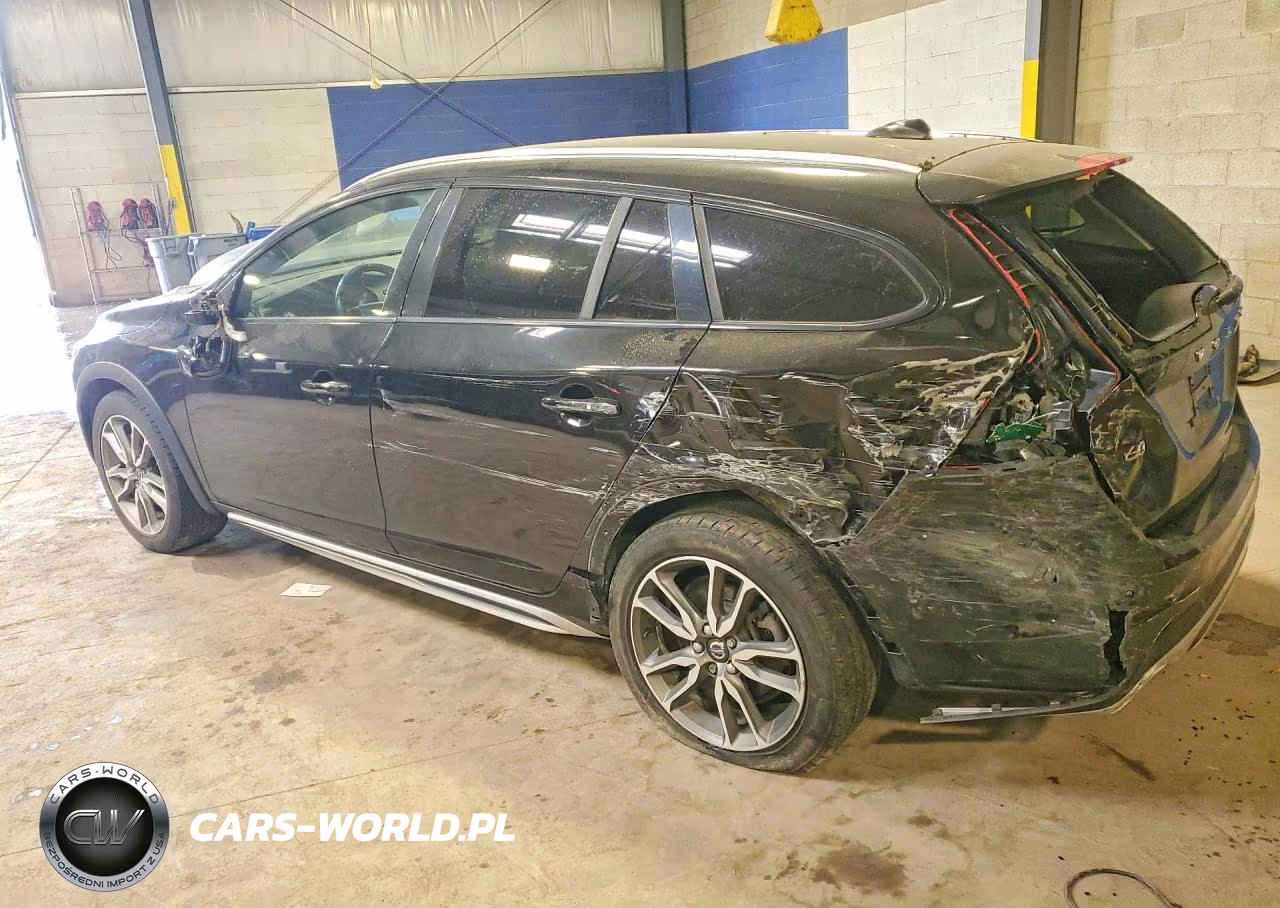 2016 Volvo V60 Cross Country Premier VIN:YV4612HK4G1013117 - 2