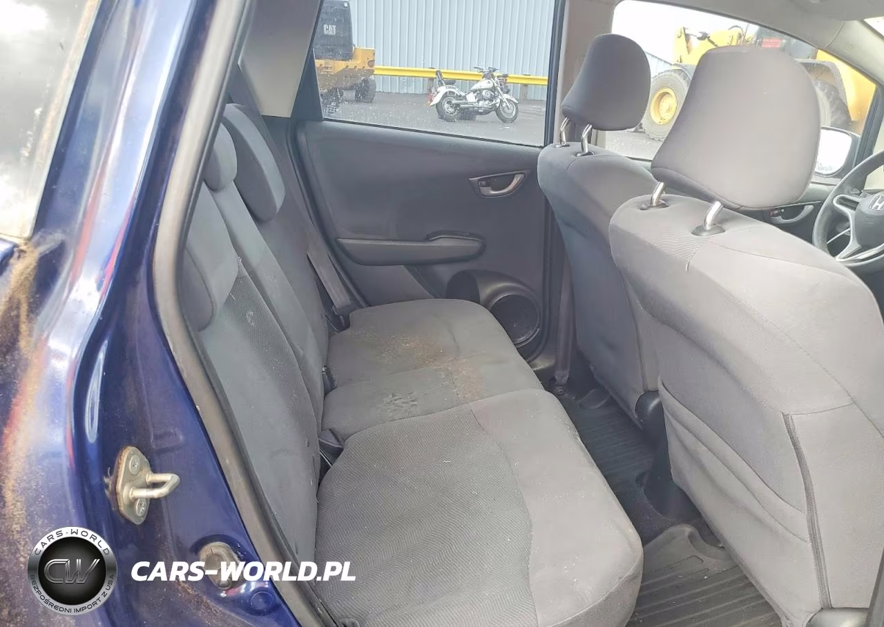 2012 Honda Fit VIN:JHMGE8G33CC015091 - 10