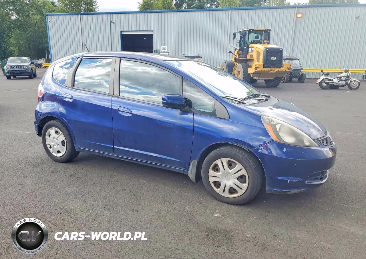 2012 Honda Fit VIN:JHMGE8G33CC015091 - 4