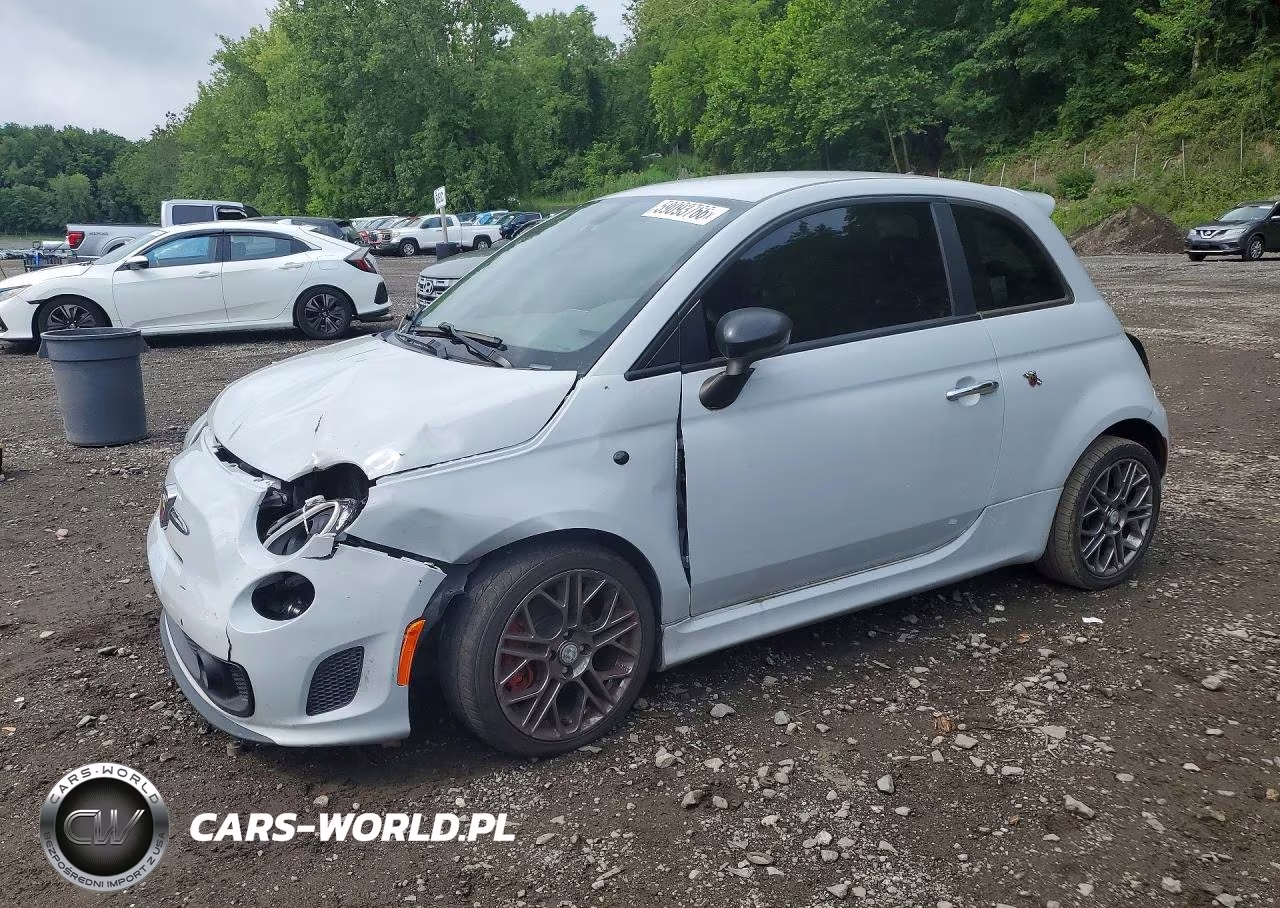 2017 Fiat 500 Abarth – zdjęcie 1 z 12