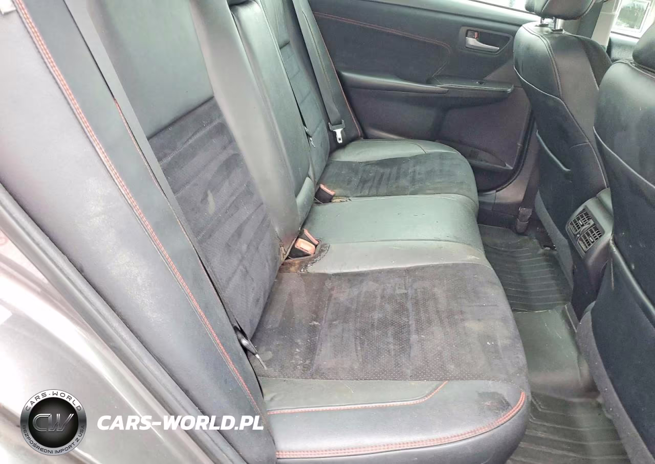 2017 Toyota Camry Xse VIN:4T1BF1FK4HU786097 - 10