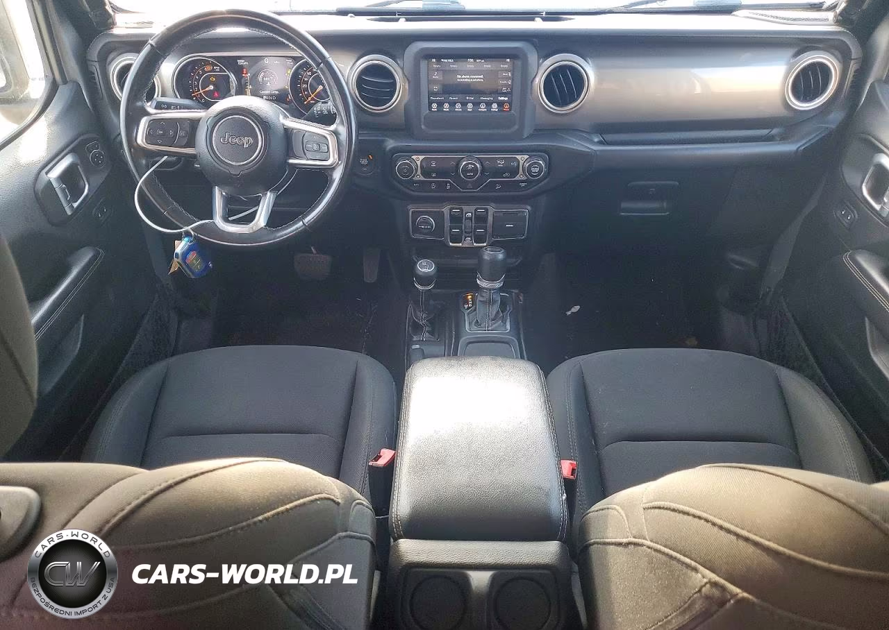 2020 Jeep Wrangler Unlimited Sahara VIN:1C4HJXEN6LW204381 - 8
