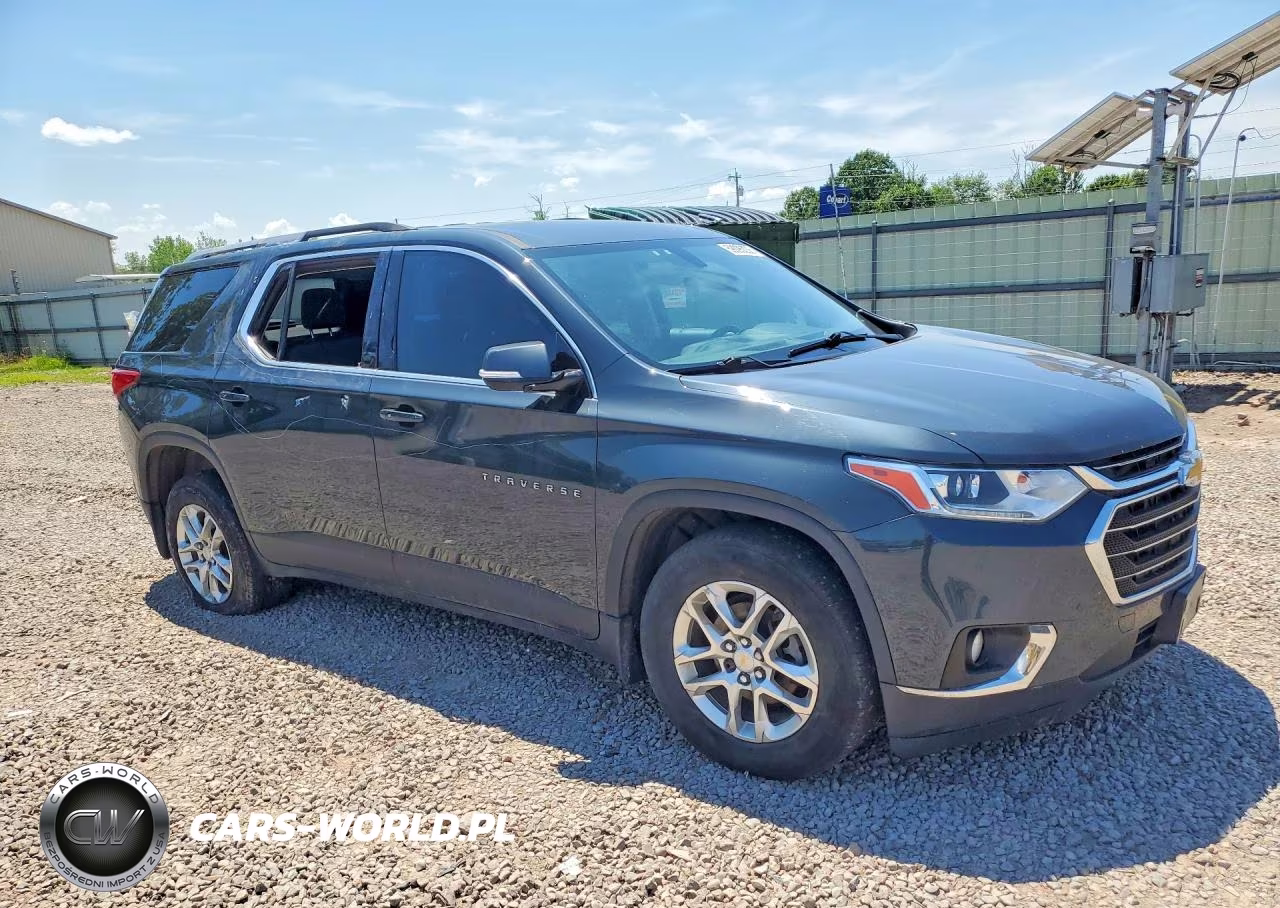 2018 Chevrolet Traverse Lt VIN:1GNEVGKW6JJ108322 - 4
