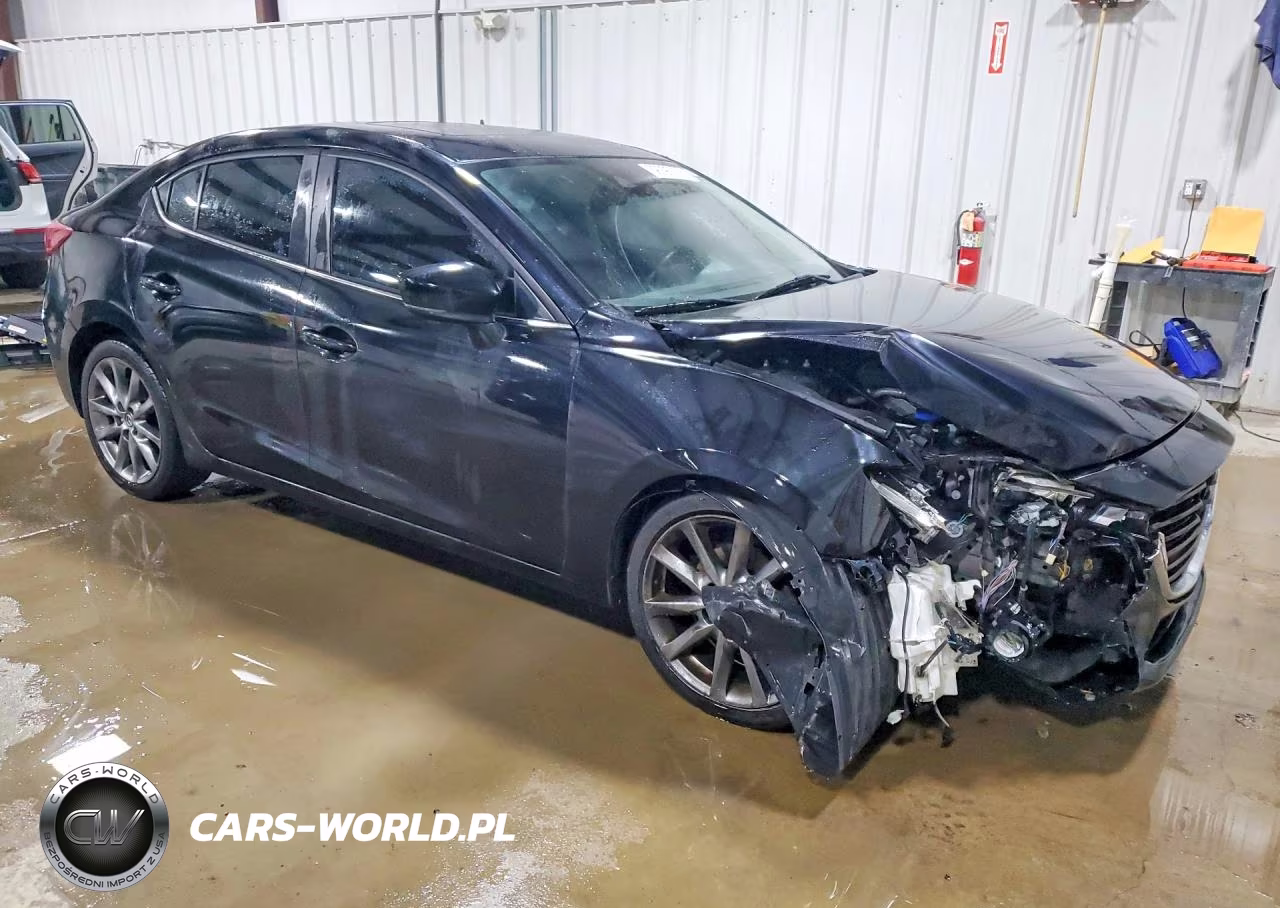2018 Mazda 3 Grand Touring VIN:3MZBN1W33JM210931 - 4