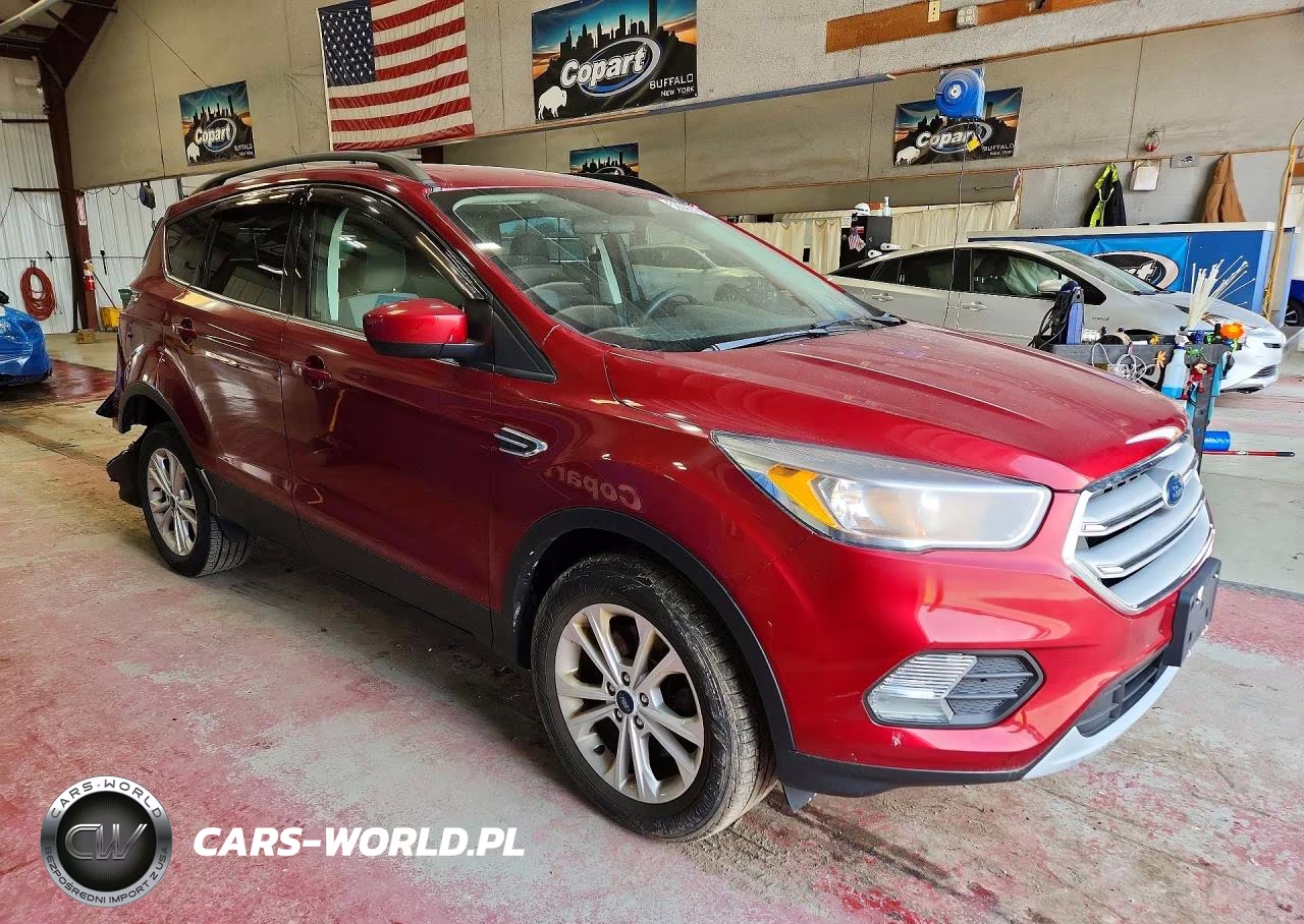 2018 Ford Escape Se VIN:1FMCU9GDXJUD42348 - 4
