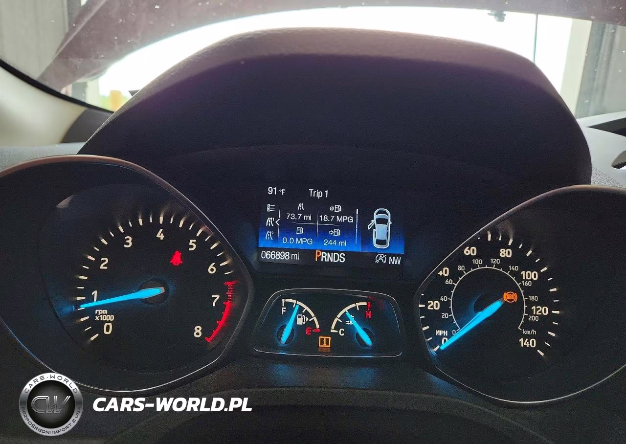 2018 Ford Escape Se VIN:1FMCU9GDXJUD42348 - 9