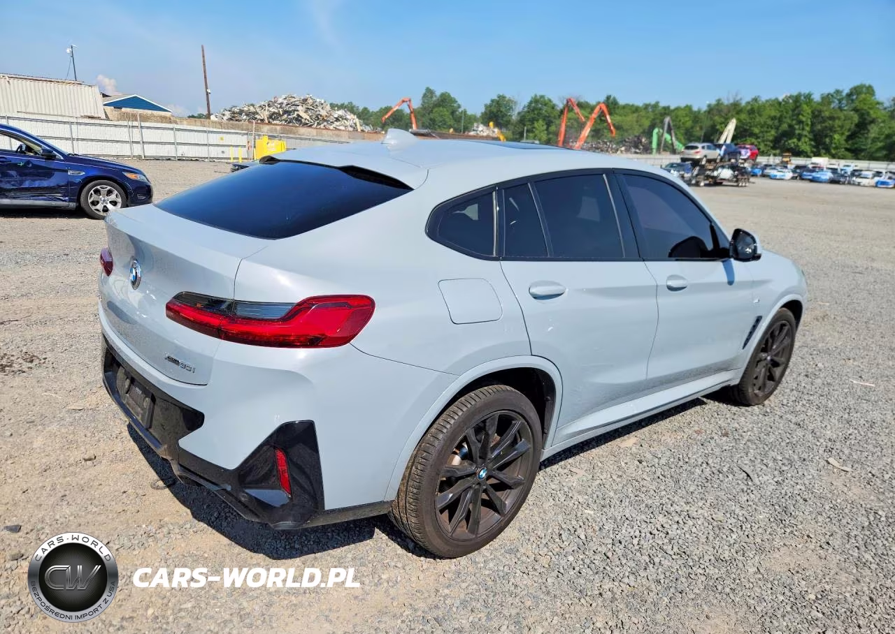 2022 BMW X4 xDrive30I VIN:5UX33DT0XN9L15123 - 3