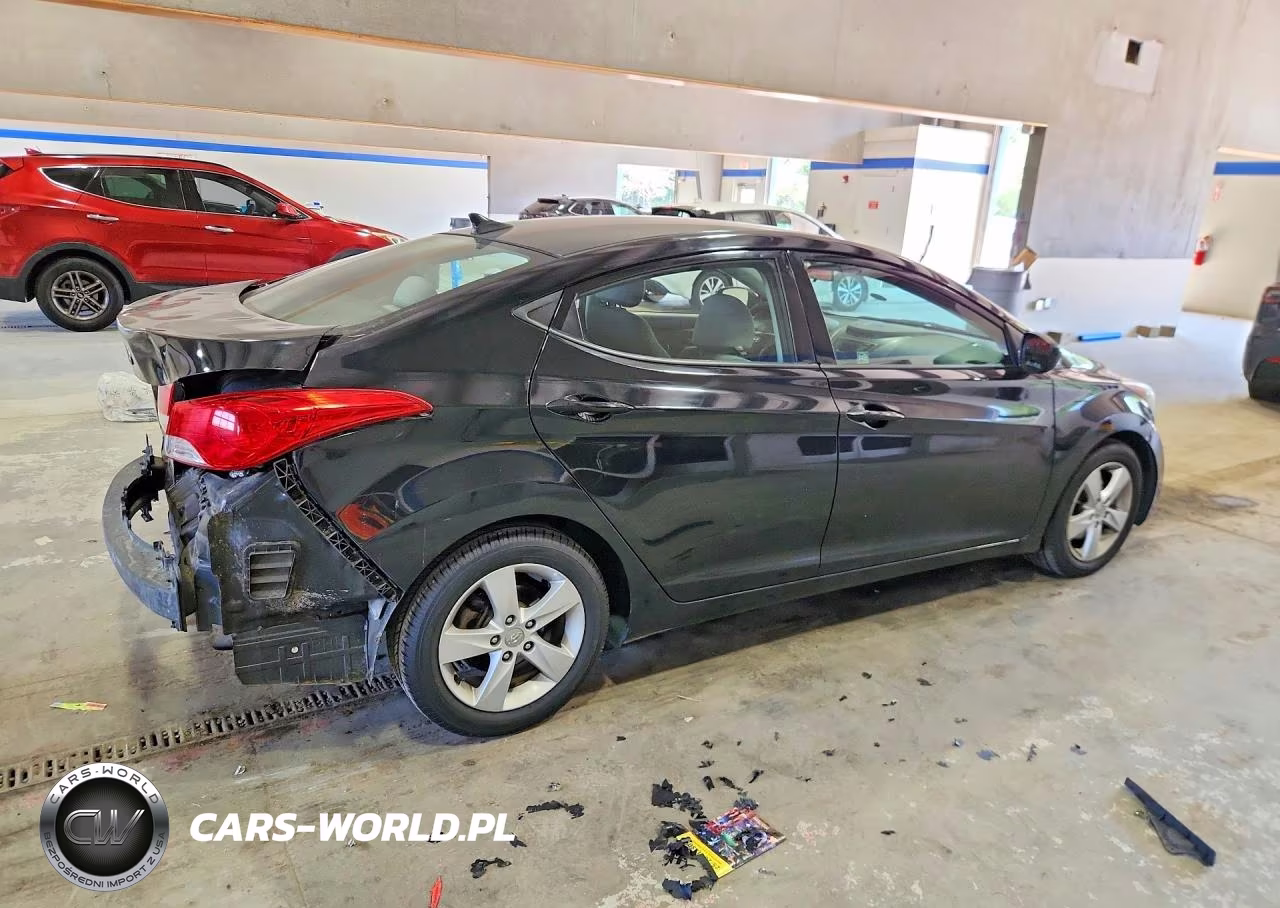 2013 Hyundai Elantra Gls VIN:5NPDH4AE6DH410614 - 3