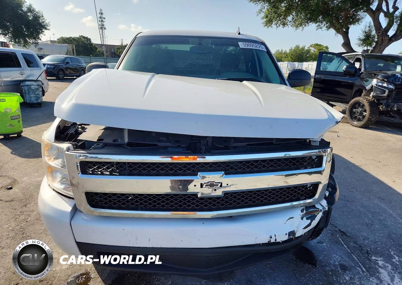2008 Chevrolet Silverado C1500 VIN:1GCEC14X18Z190621 - 5