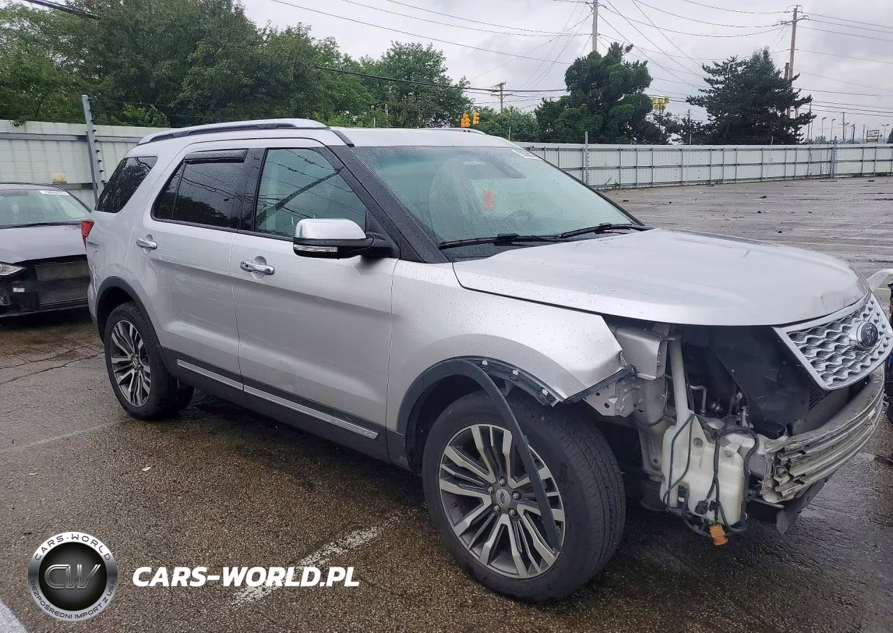 2016 Ford Explorer Platinum VIN:1FM5K8HT0GGB60437 - 4