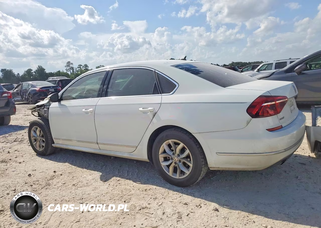 2017 Volkswagen Passat S VIN:1VWAT7A33HC085632 - 2