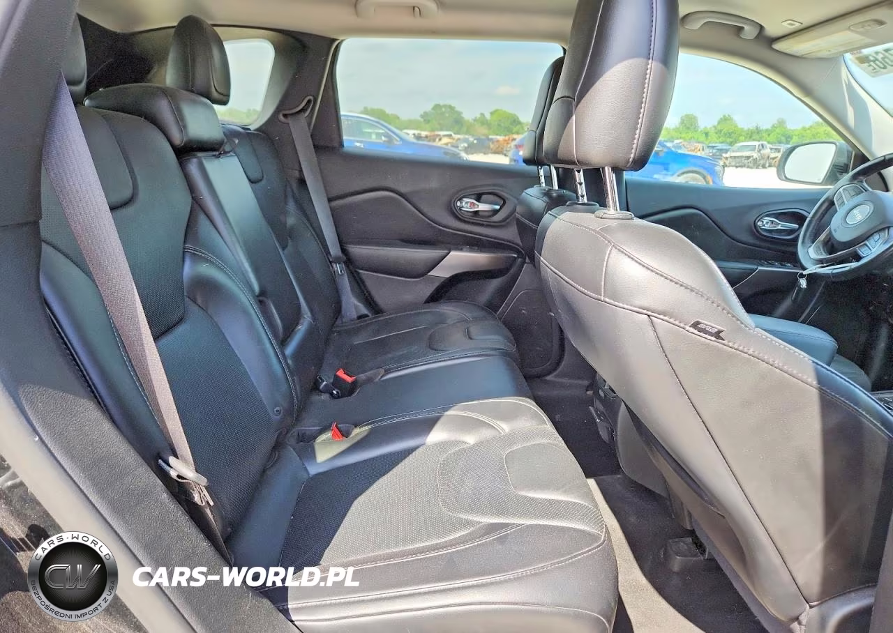 2019 Jeep Cherokee Limited VIN:1C4PJMDXXKD440054 - 10