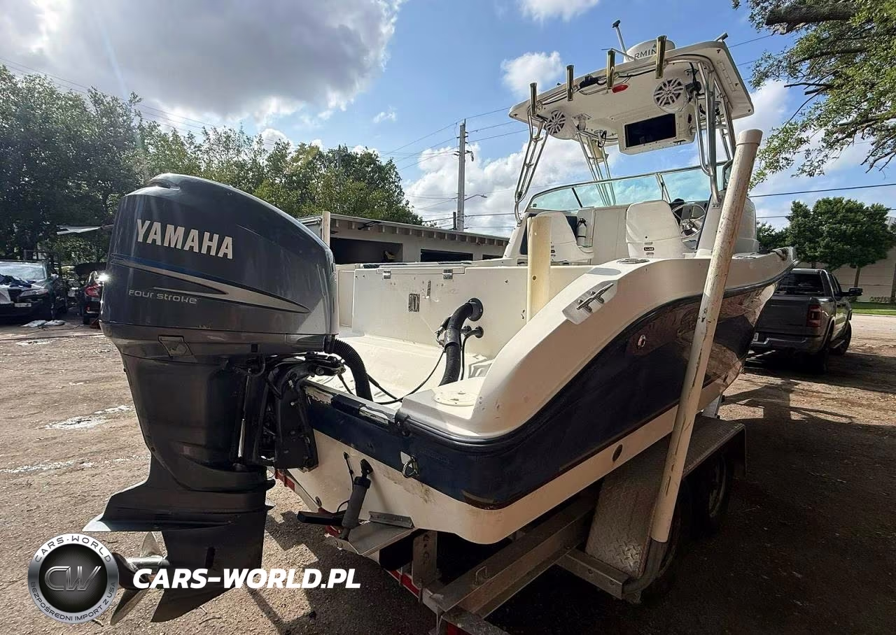 2007 Striper Walkaround Cuddy Cabin Boat VIN:GSSNJ002E607 - 3