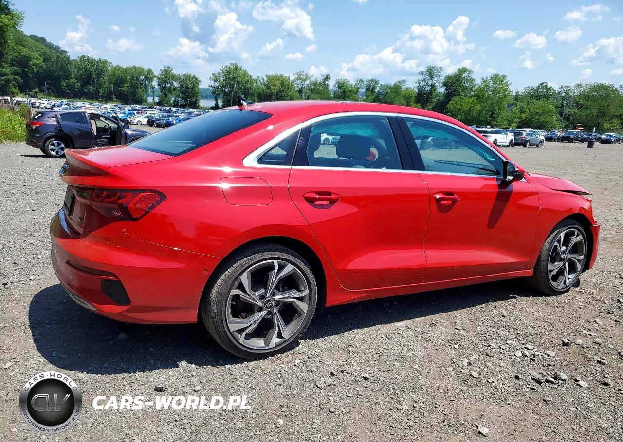 2022 Audi A3 Premium VIN:WAUGUDGY2NA023901 - 3