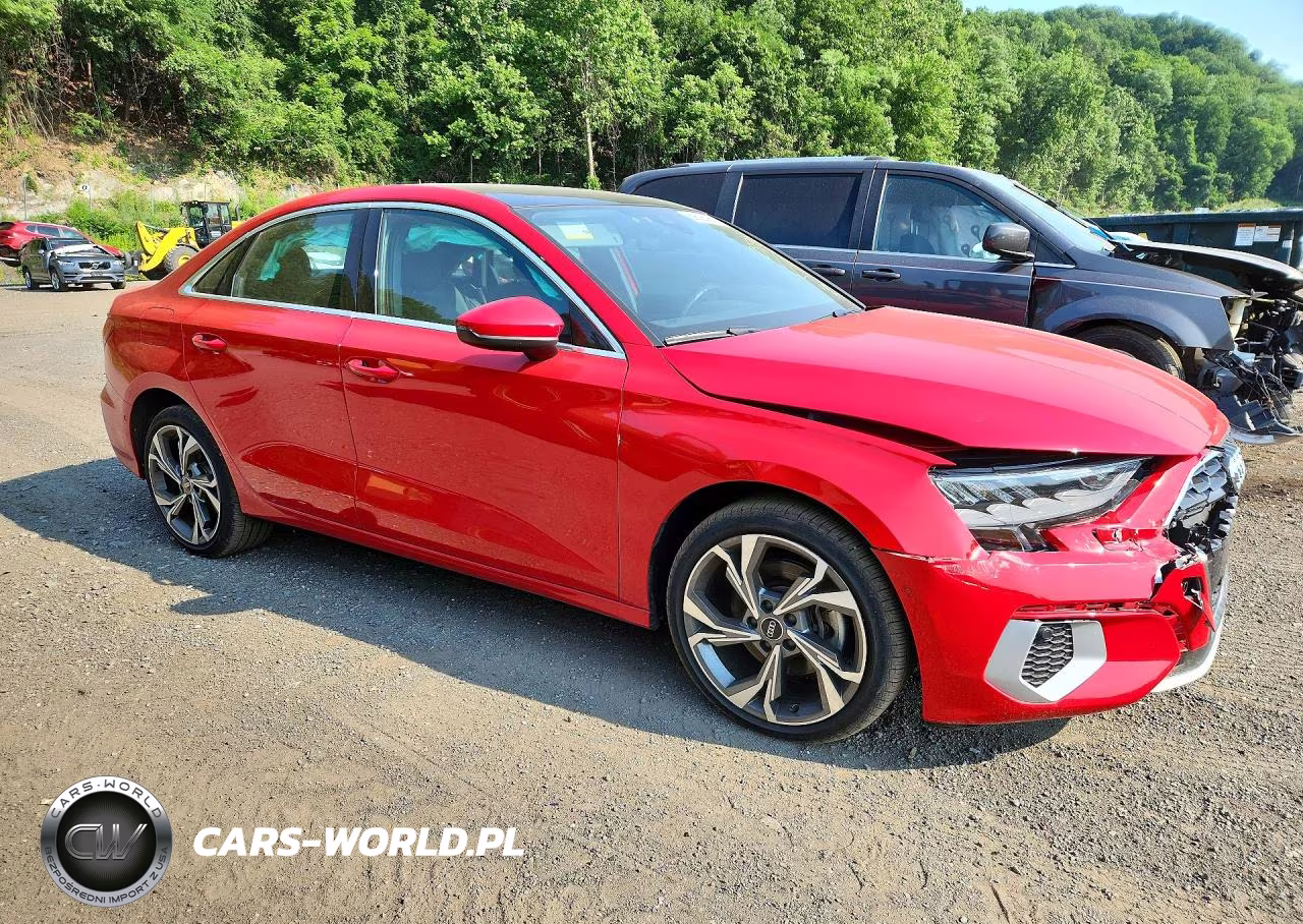 2022 Audi A3 Premium VIN:WAUGUDGY2NA023901 - 4