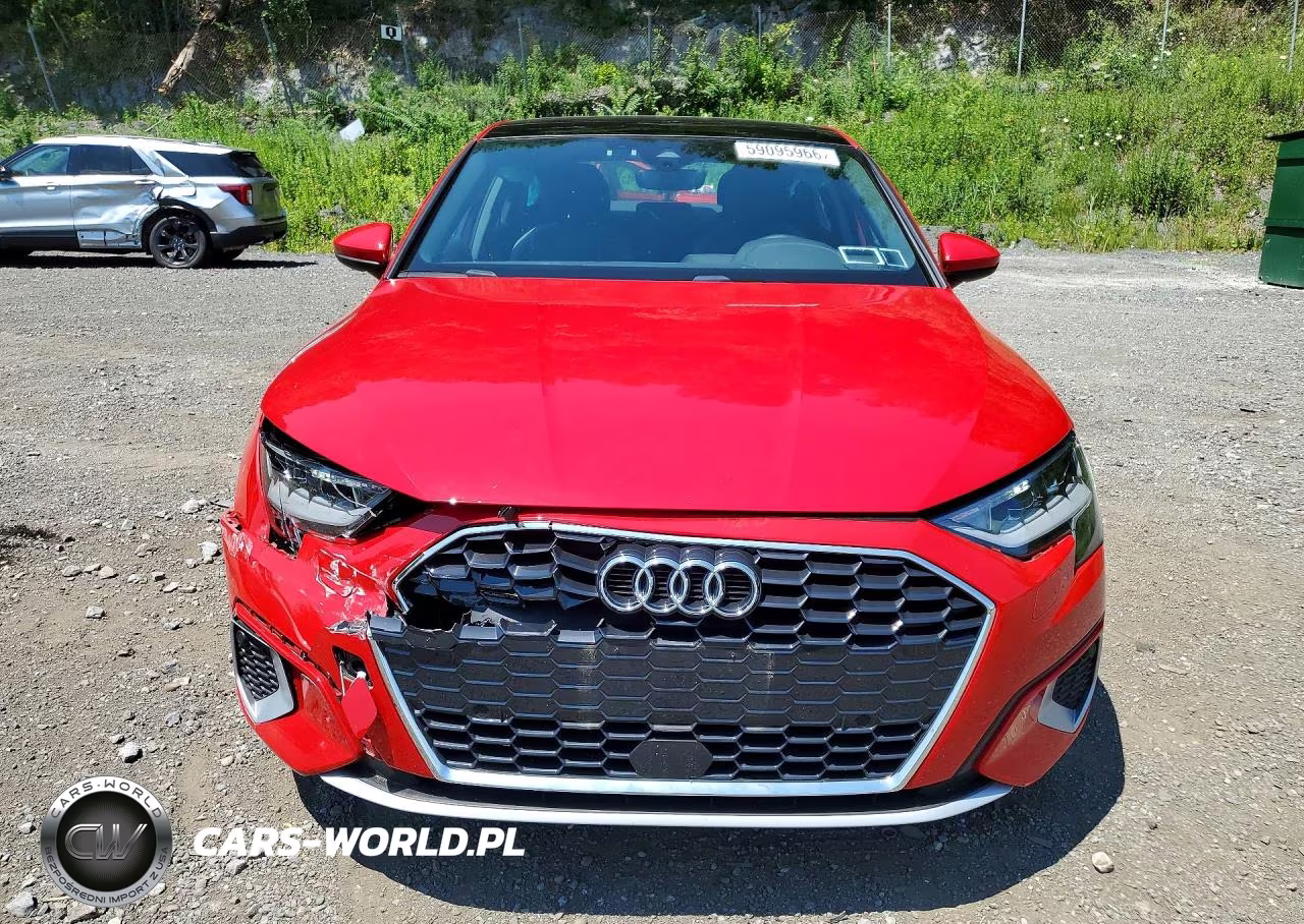 2022 Audi A3 Premium VIN:WAUGUDGY2NA023901 - 5