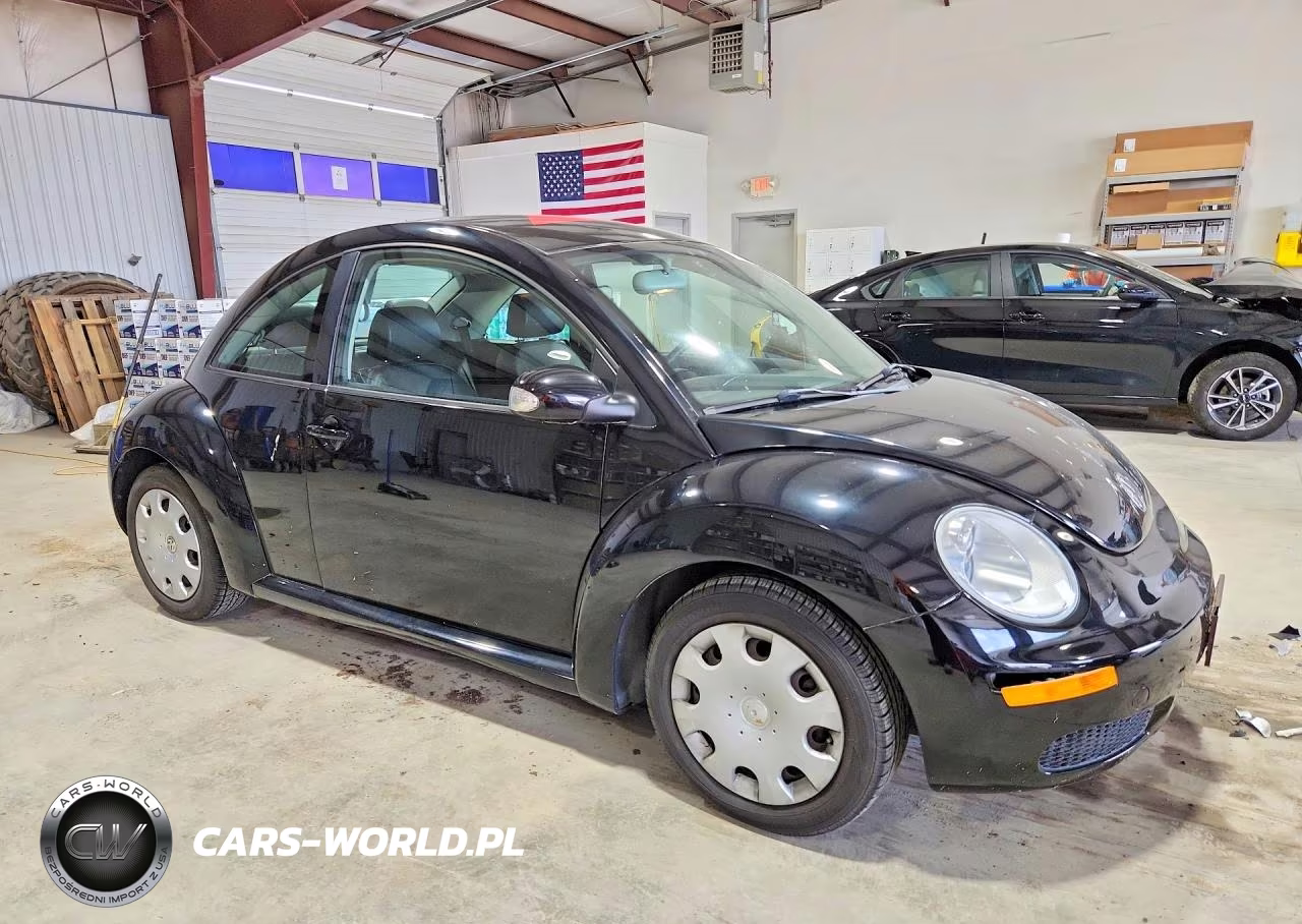 2010 Volkswagen New Beetle VIN:3VWPW3AGXAM010945 - 4