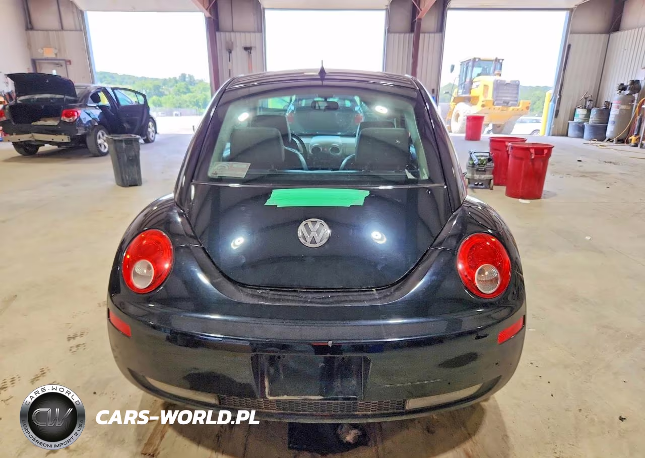 2010 Volkswagen New Beetle VIN:3VWPW3AGXAM010945 - 6