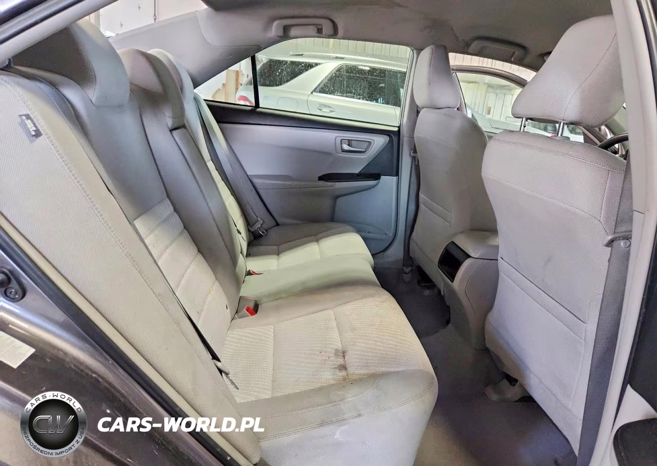 2015 Toyota Camry Le VIN:4T4BF1FK8FR470768 - 10