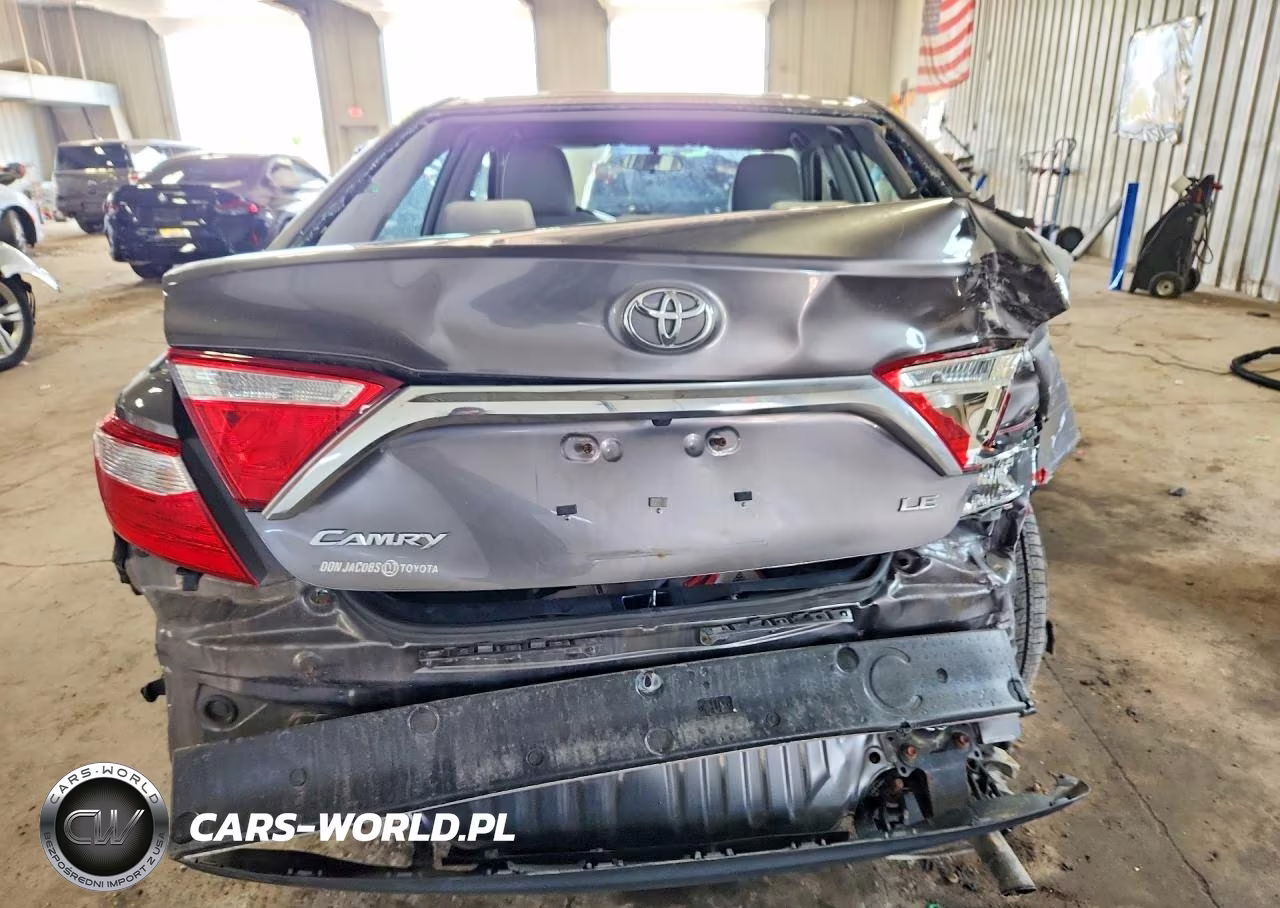 2015 Toyota Camry Le VIN:4T4BF1FK8FR470768 - 6