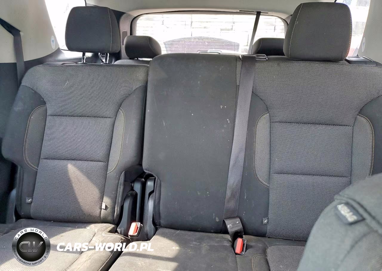2019 Chevrolet Traverse Ls VIN:1GNERFKW1KJ290303 - 10