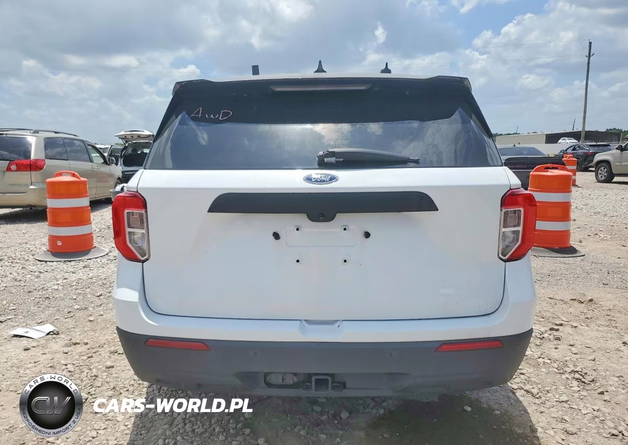 2023 Ford Explorer Police Interceptor VIN:1FM5K8AB2PGB12651 - 6
