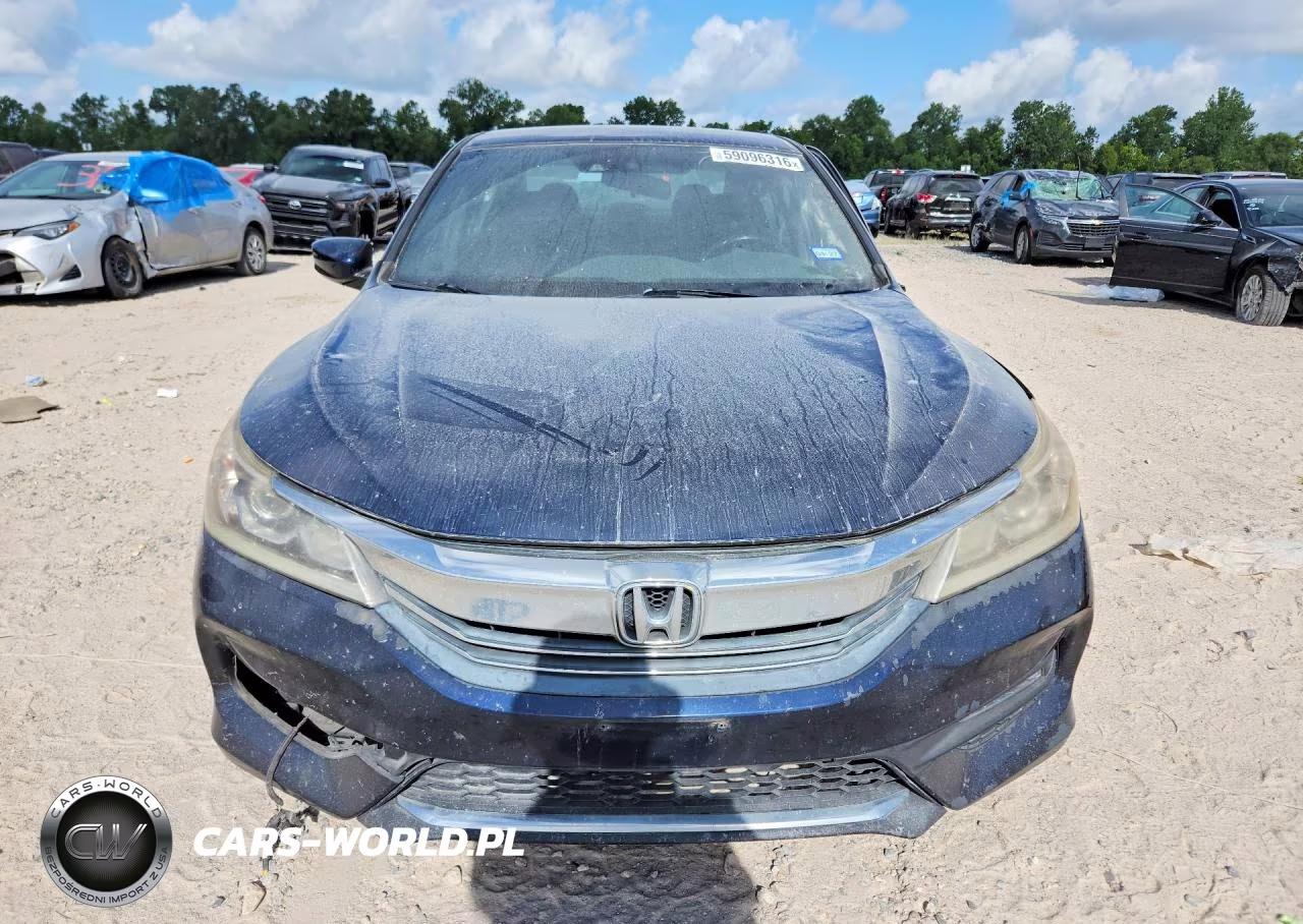2017 Honda Accord Sport VIN:1HGCR2F62HA027699 - 5