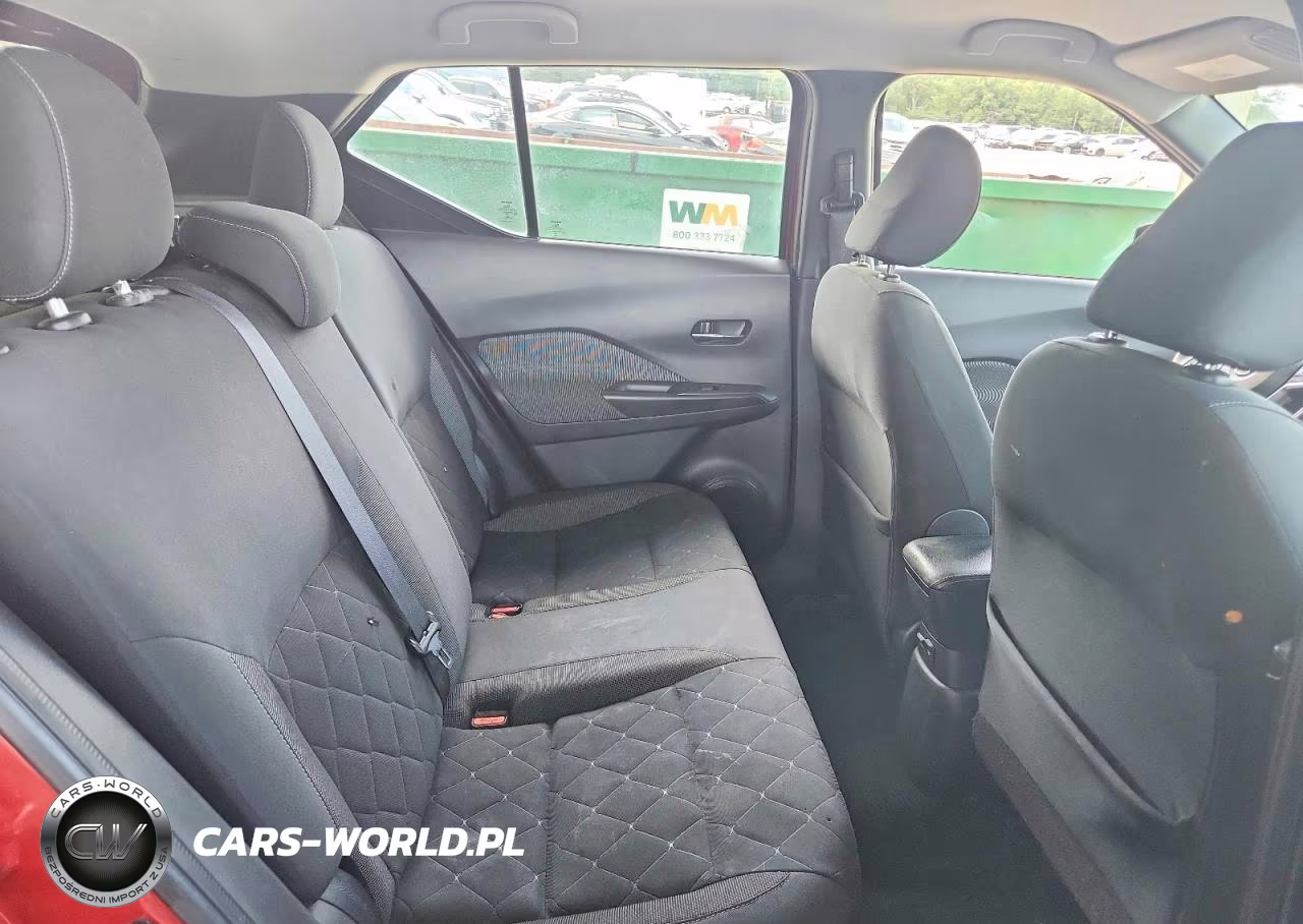 2019 Nissan Kicks Sv VIN:3N1CP5CU9KL565795 - 10