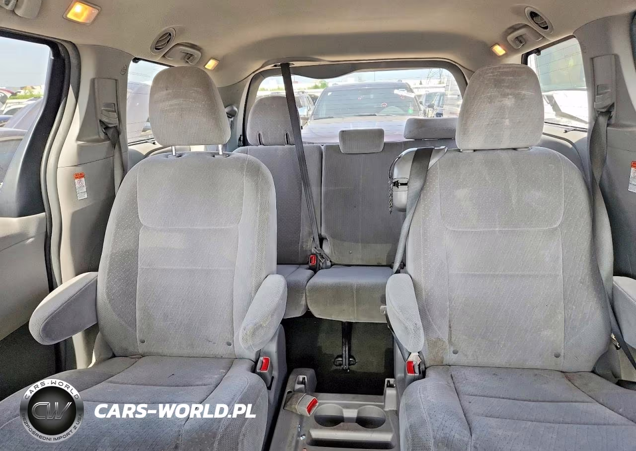 2015 Toyota Sienna Le VIN:5TDKK3DCXFS613015 - 10