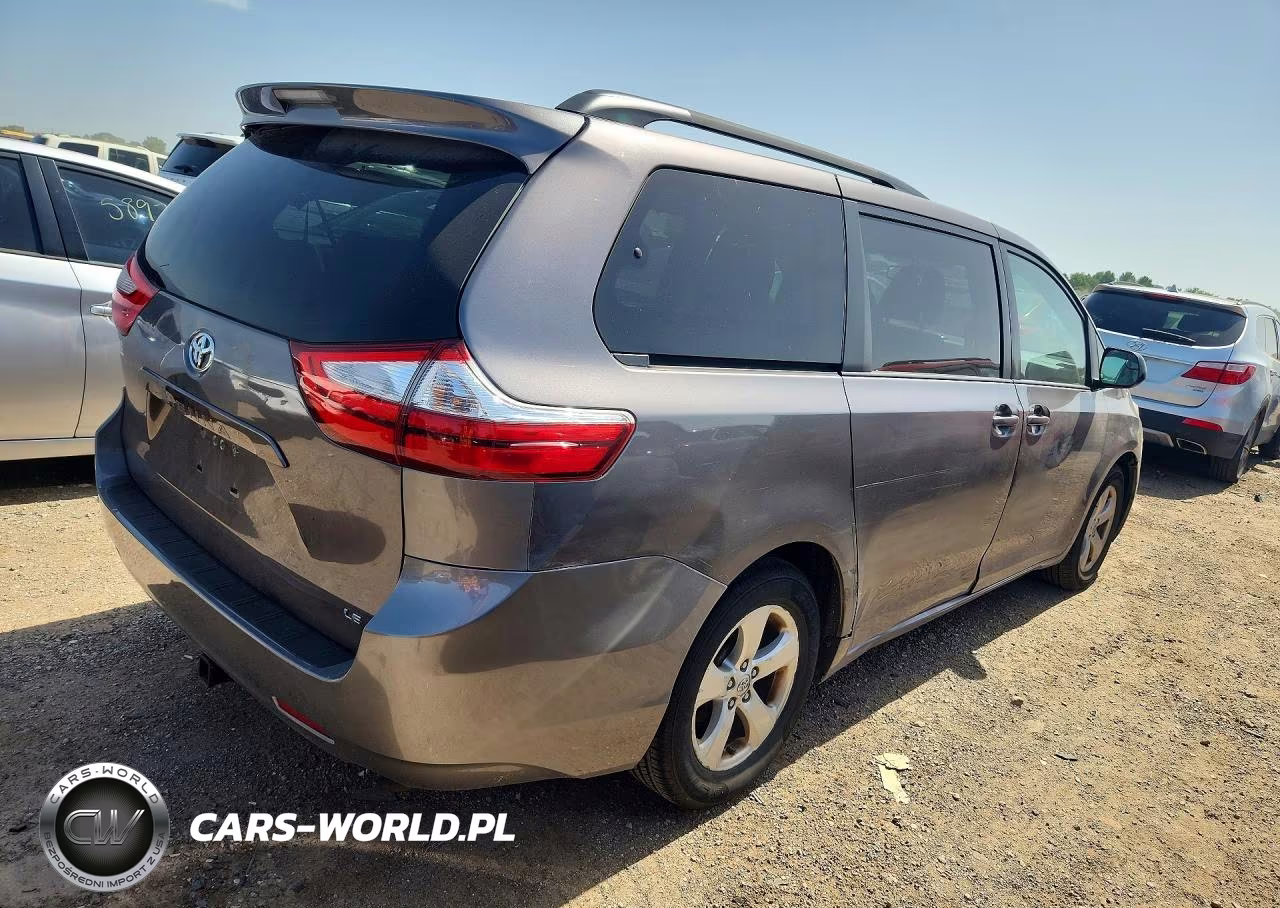 2015 Toyota Sienna Le VIN:5TDKK3DCXFS613015 - 3