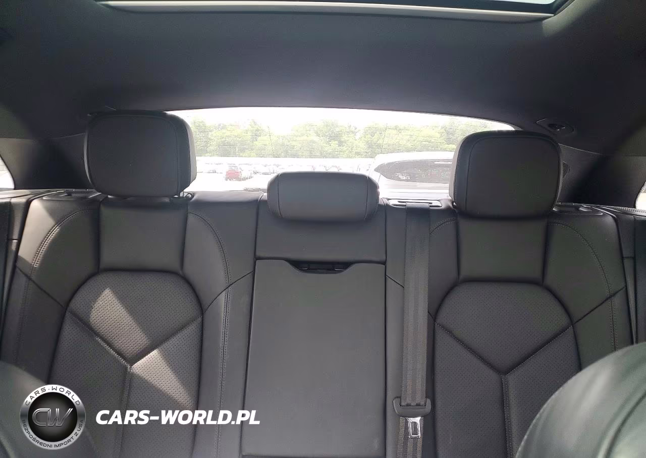 2015 Porsche Macan S VIN:WP1AB2A50FLB56923 - 10