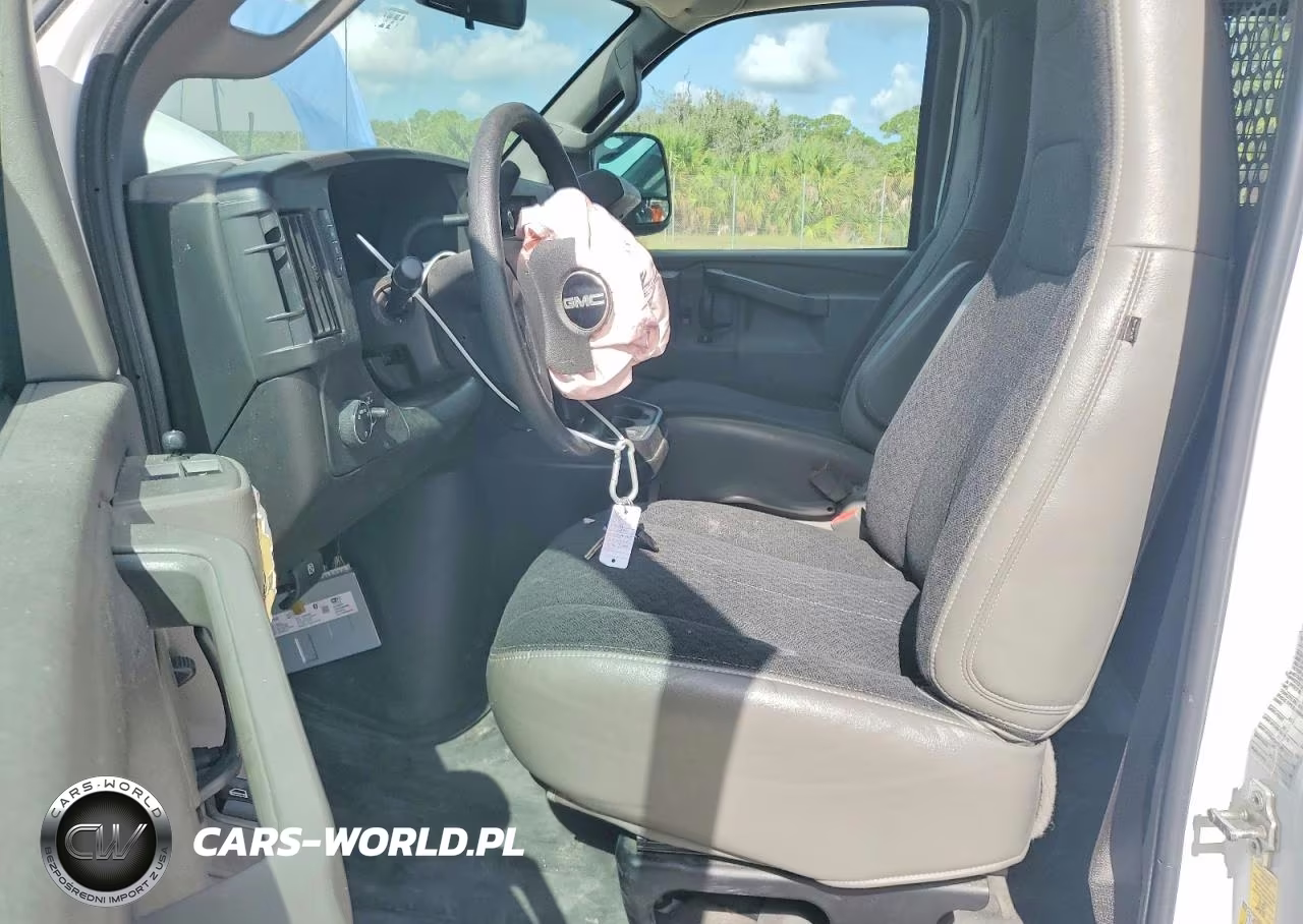 2021 GMC Savana G2500 VIN:1GTW7AFP3M1307159 - 7