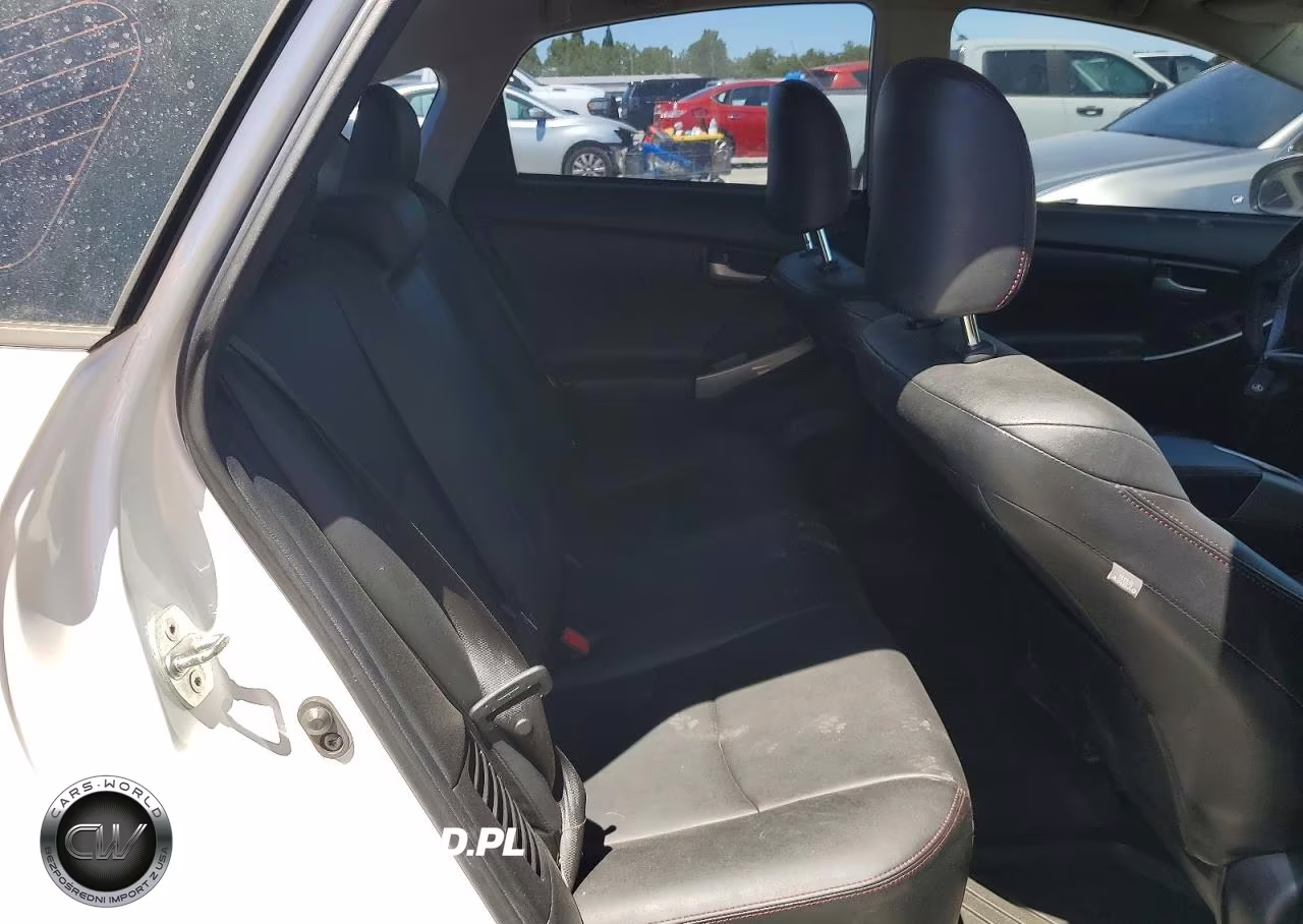 2013 Toyota Prius Persona Series Se VIN:JTDKN3DU4D5599132 - 10