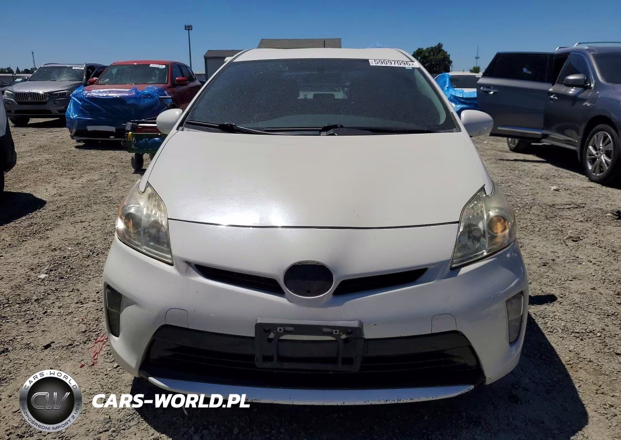 2013 Toyota Prius Persona Series Se VIN:JTDKN3DU4D5599132 - 5