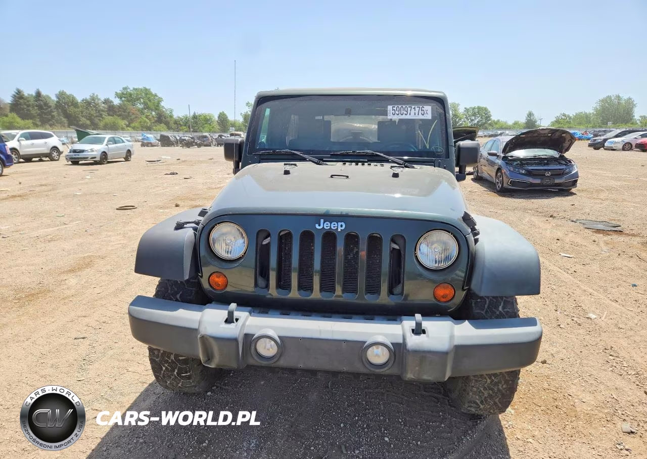 2010 Jeep Wrangler Unlimited Sport VIN:1J4BA3H19AL124878 - 5
