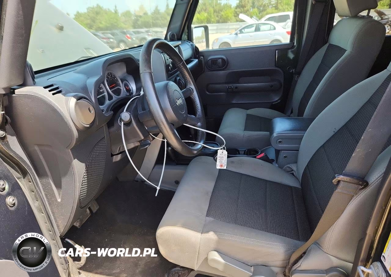 2010 Jeep Wrangler Unlimited Sport VIN:1J4BA3H19AL124878 - 7