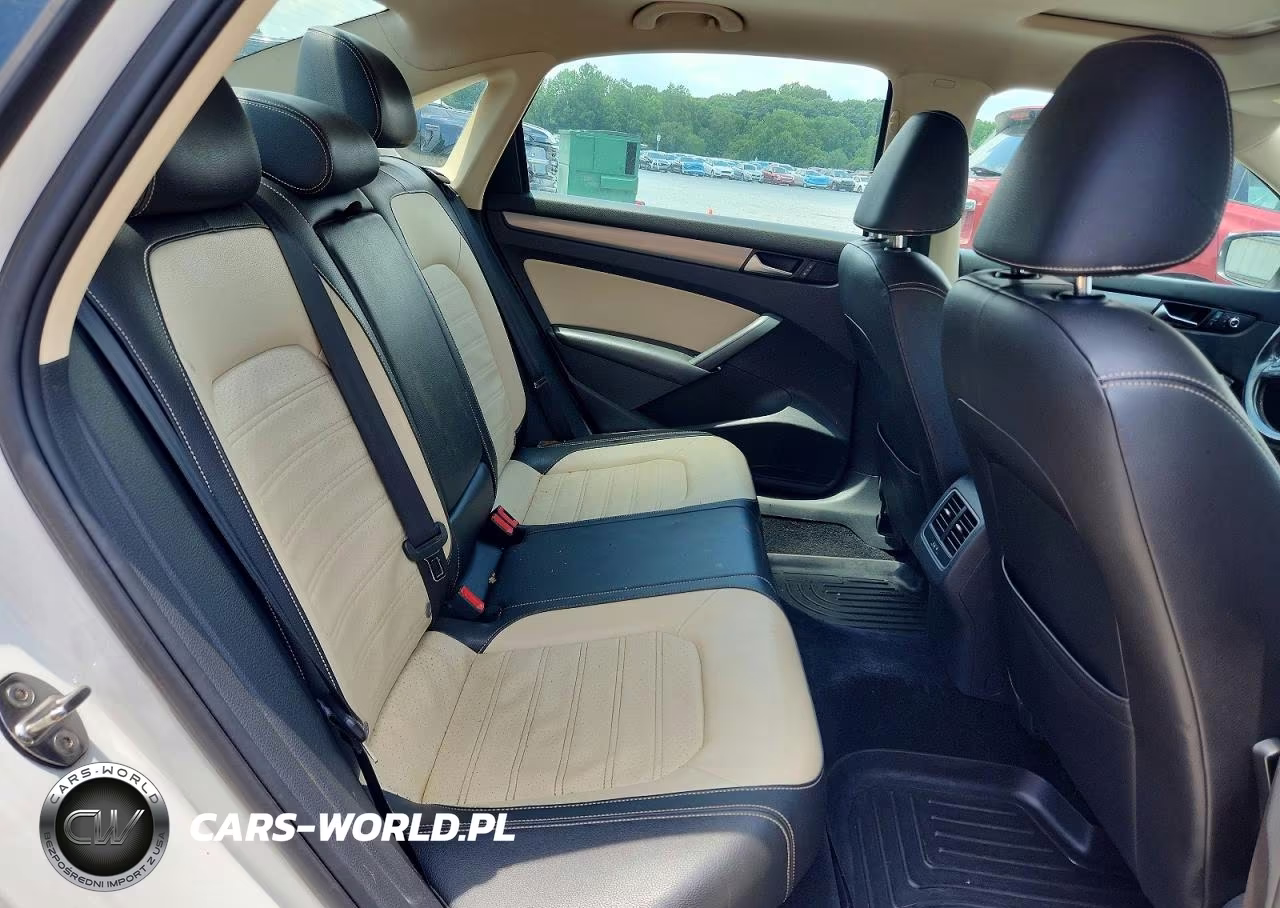 2015 Volkswagen Passat Se VIN:1VWBT7A30FC027060 - 10